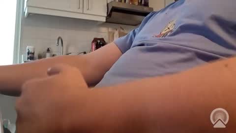 nick_x_b online show from November 8, 1:47 pm