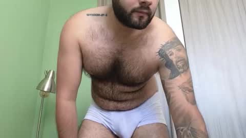Snapshot of nickjordan1 chatting on October 17, 9:52 pm Nicolas              online show from October 17, 9:52 pm
