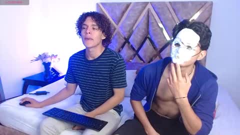 Snapshot of nickolas_moon chatting on March 9, 1:04 pm Nickolas Muoz online show from March 9, 1:04 pm