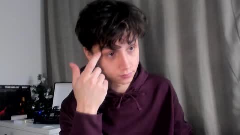 Snapshot of nicky_neal chatting on January 13, 1:13 am Nicky Neal online show from January 13, 1:13 am