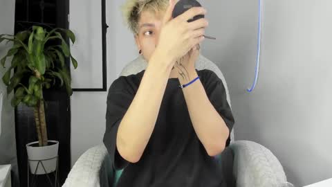 Nico  online show from September 28, 7:17 am