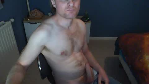 Snapshot of nicodu73 chatting on October 19, 5:49 pm nicodu73 online show from October 19, 5:49 pm