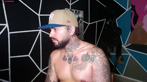 nicolas online show from December 1, 1:52 am