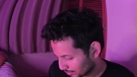 nicolasrodrii online show from February 26, 1:07 am