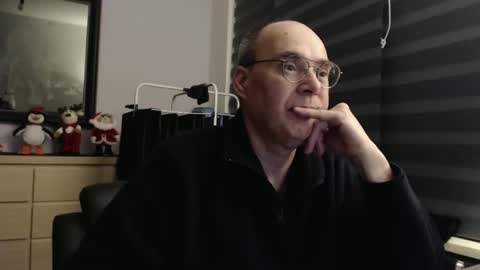 nightkeeper63 online show from December 19, 11:56 pm