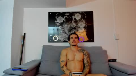 Niick online show from May 30, 4:01 am