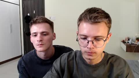 nikikerry_cum_ online show from April 19, 10:37 am