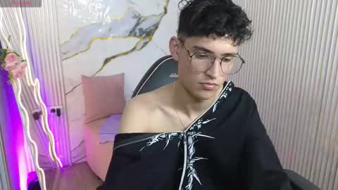  niro  online show from March 27, 8:26 am