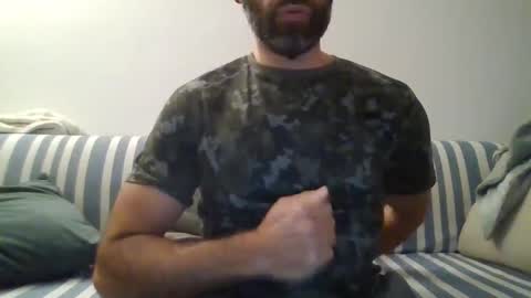 Snapshot of nizer2872870 chatting on December 10, 10:05 pm nizer2872870 online show from December 10, 10:05 pm