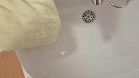 nnormal258 online show from October 10, 5:07 pm