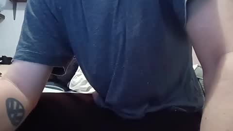 Snapshot of noah_wesley chatting on February 18, 4:58 am Noah Wesley online show from February 18, 4:58 am