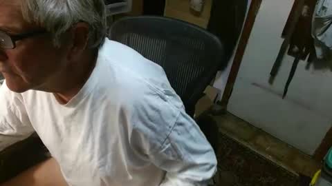 nochancres online show from April 1, 9:11 am