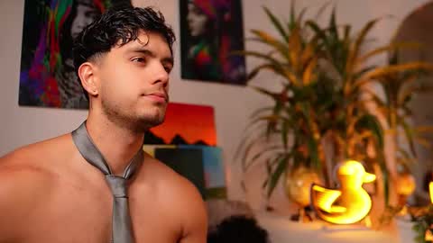 kevin online show from February 24, 11:27 pm