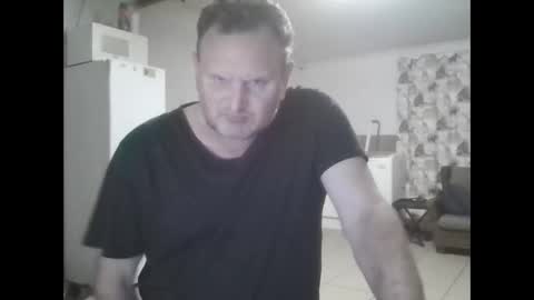 Nollie online show from May 29, 4:28 pm