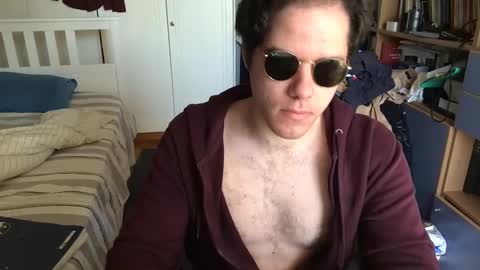 nongay379444 online show from December 18, 2:06 pm