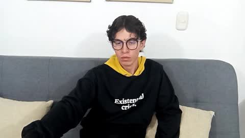 Snapshot of norehg__ chatting on October 11, 8:51 am Norehg online show from October 11, 8:51 am