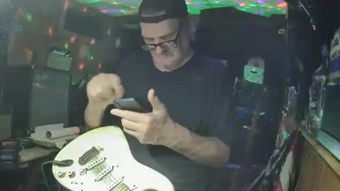 notflamingfart online show from April 4, 9:45 pm