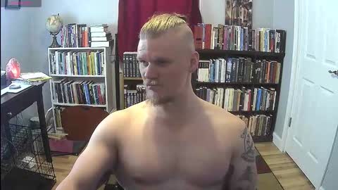 Snapshot of notsureaboutthislol chatting on October 21, 5:38 pm Embarrassed Naked online show from October 21, 5:38 pm