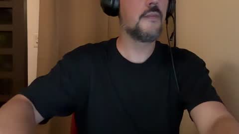 novio_muyalto online show from June 27, 12:35 am