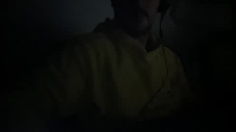 novio_muyalto online show from March 30, 8:15 am