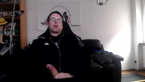 nursefan online show from December 20, 10:55 am