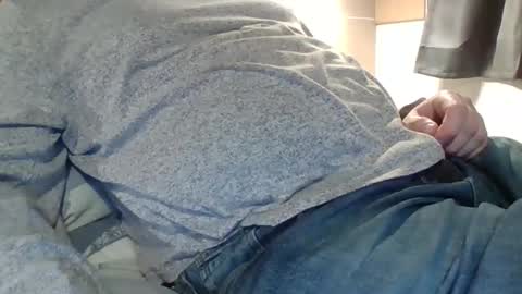 Snapshot of obedient9402 chatting on January 5, 8:42 pm obedient9402 online show from January 5, 8:42 pm