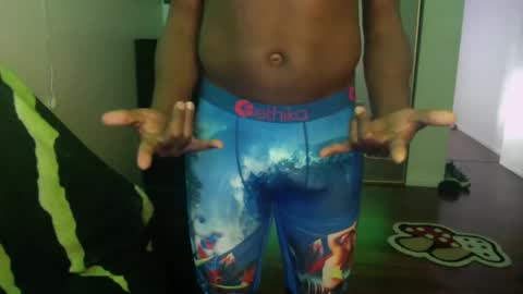 Money online show from December 10, 5:22 pm