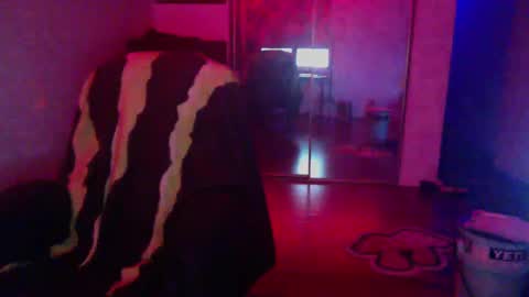 Money online show from December 17, 11:17 am