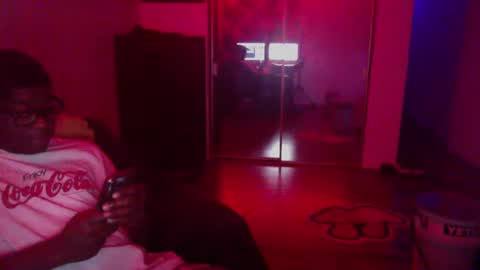 Money online show from December 18, 3:04 am