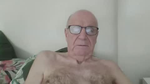 oggi95 online show from October 18, 2:33 pm