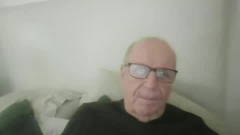 oggi95 online show from March 25, 12:53 pm