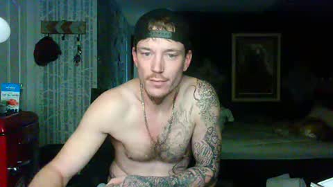 who dares  toss me some  tips lets have fun online show from December 17, 8:54 am