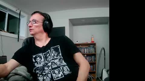 Snapshot of ohbitt chatting on October 29, 4:37 am ohbitt online show from October 29, 4:37 am