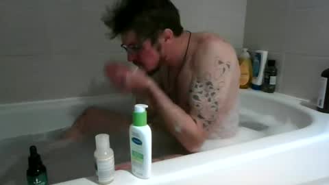 ohdoyle93 online show from January 10, 1:32 am