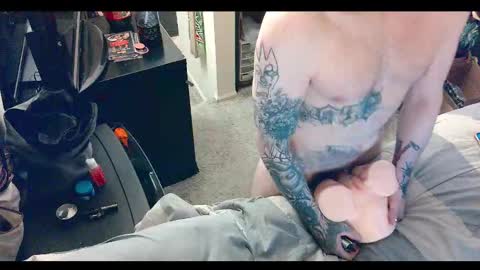 Leo Tomas online show from November 23, 5:24 pm