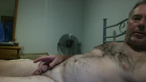 oiledcouple1 online show from December 21, 9:23 am