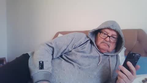 old_fkrr_ online show from November 24, 12:39 pm