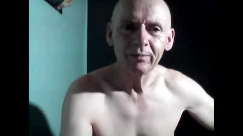 oldbuthorny62 online show from March 1, 2:26 am