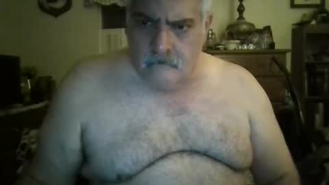 Snapshot of oldcockforyngladies chatting on February 1, 10:15 am oldcockforyngladies online show from February 1, 10:15 am