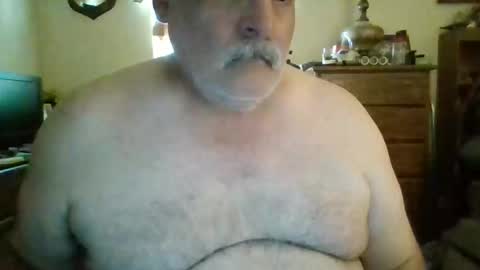 oldcockforyngladies online show from May 30, 11:32 am
