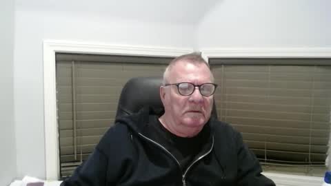 oldguybigd online show from November 30, 5:53 am