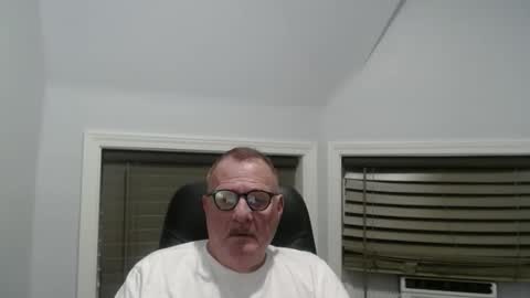 oldguybigd online show from September 13, 6:25 am