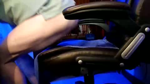 oldwankie online show from January 17, 8:48 pm