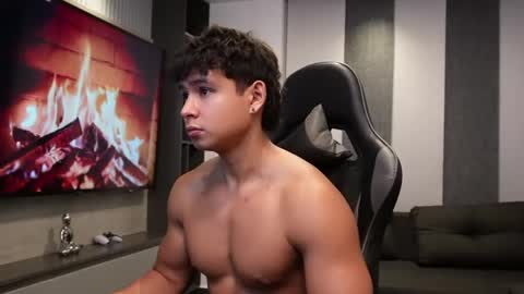 Oliver bray online show from April 11, 1:57 am