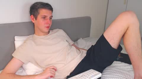 Oliver online show from November 22, 5:12 pm