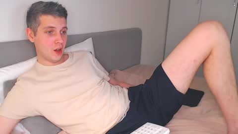 Oliver online show from February 25, 6:20 pm