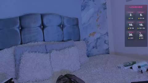 oliver mr  online show from March 16, 7:51 pm