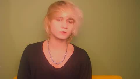 Oliver online show from January 26, 2:14 am