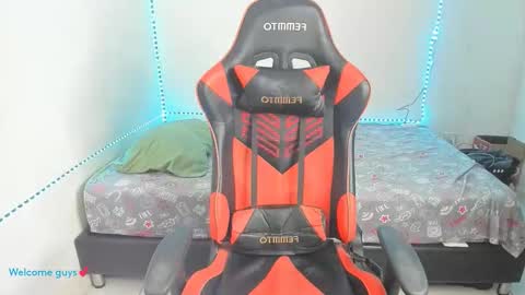 oliver thompsson online show from March 8, 12:19 am