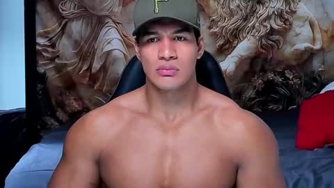 oliver_tommy online show from November 11, 1:38 pm